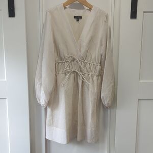 Ann Taylor Light Cream Stripe Textured V-Neck Tunic with Drawstring Waist Size 8